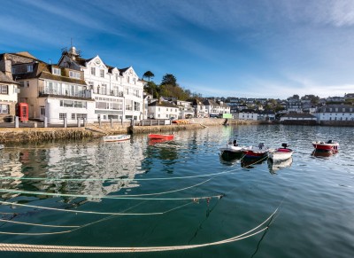 Are you looking to buy property on The Roseland, Cornwall?